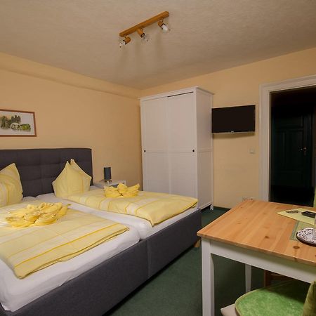 Pension Immergruen Kurort Jonsdorf Luaran gambar