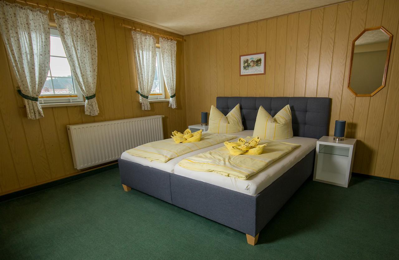 Pension Immergruen Kurort Jonsdorf Luaran gambar